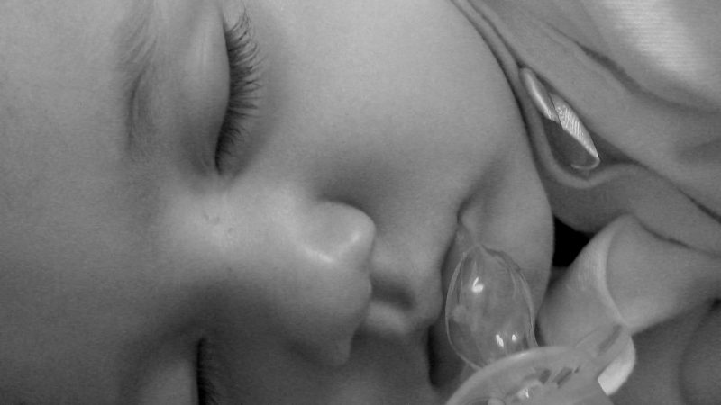 quando abandonar a mamadeira e a chupeta