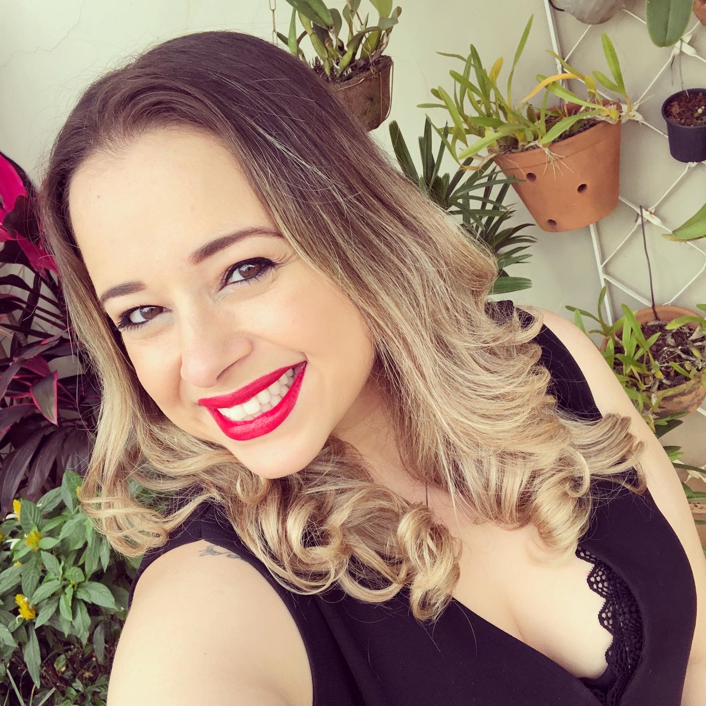 Jenny Francia – Mamãe Amélia